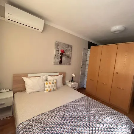 アパート Luxury Ani