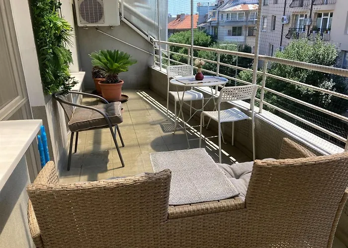 Luxury Ani Appartement Burgas Stad